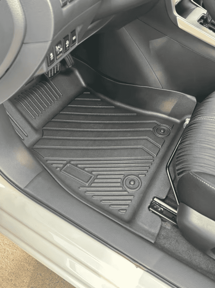 Xevaban.com ở 214 Giải Phóng là đơn vị chuyên cung cấp phụ kiện oto, đồ chơi oto, phụ kiện omoda c5, đồ chơi omoda c5, xevaban, 214 giải phóng, thảm tpe omoda c5, thảm sàn omoda c5, thảm lót sàn omoda c5, thảm cốp omoda c5.